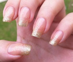 Дизайн нігтів з золотом ідеї уроки