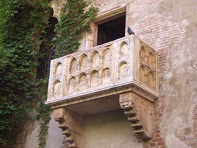 Будинок, балкон Джульєтти