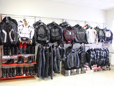 Costum pentru motocicliști, cum să alegi, articole de echipament, funcții de protecție