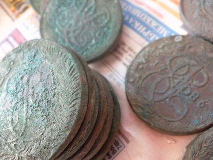 Enciclopedia numismaticii se referă la comori și monede! Curățarea monedelor cu săpun