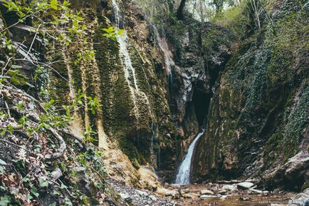 Cascadele Geubius cum se ajunge acolo, cost, fotografie