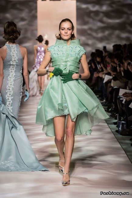 Georges csakra haute couture tavaszi-nyári 2015 család oldalon