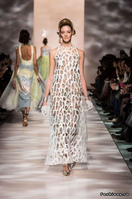 Georges csakra haute couture tavaszi-nyári 2015 család oldalon