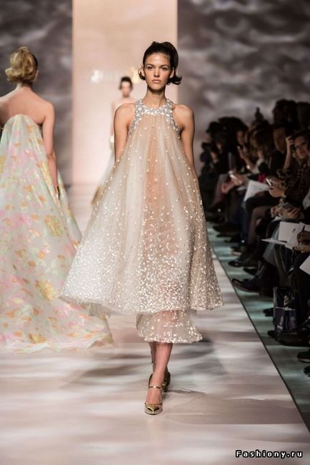 Georges csakra haute couture tavaszi-nyári 2015 család oldalon