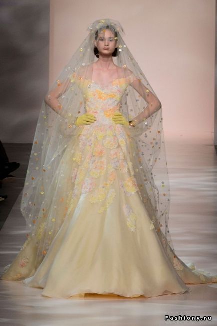 Georges csakra haute couture tavaszi-nyári 2015 család oldalon