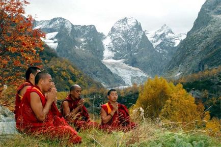Torna tibeti szerzetesek öt percig minden reggel az egészség és a hosszú élettartam, és a szépség titkát