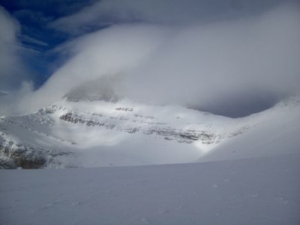 Hot se poate de trekking pe Olympus, în aer liber