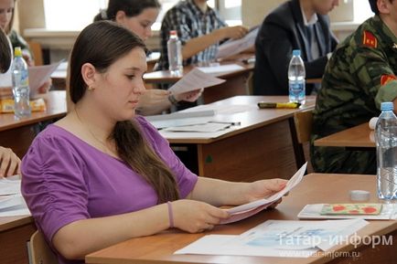 Підсумки ЄДІ в Татарстані результати вище, стобальніков менше і три порушника, віддалених за шпаргалки