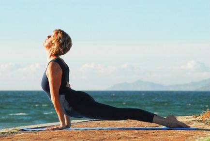 Yoga în hernia coloanei vertebrale a coloanei lombare recomandări și contraindicații
