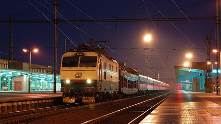 Як дістатися з аеропорту Пардубіце в Праги поїзд, автобус і трансфер