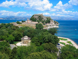 Ce trebuie să vizitați Corfu (excursii și o hartă detaliată)