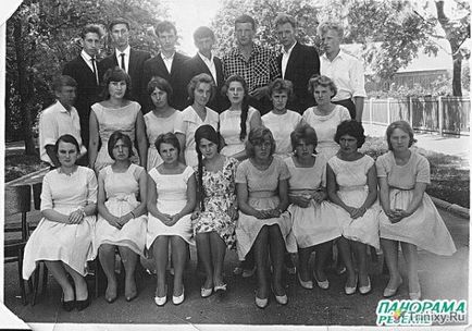 Cum sa schimbat aspectul rochiei de bal din anii 1960 până în 2013 (102 fotografii) - trinitatea