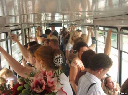 Cum să te comporți în transportul public - ciudat