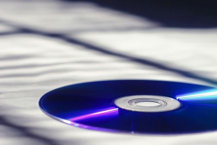 Cum să copiați un fișier pe un disc DVD