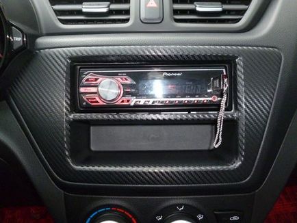 Eltávolítása a magnó a KIA Sorento teljes idejű, Rio, vetőmag, viaszos olaj, sporteydzh, spektrum (viaszos olaj) Eltávolítása a magnó a KIA Sorento teljes idejű, Rio, vetőmag, viaszos olaj, sporteydzh, spektrum
