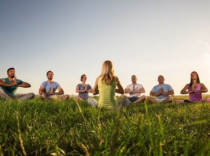 Cum să alegi un profesor de yoga
