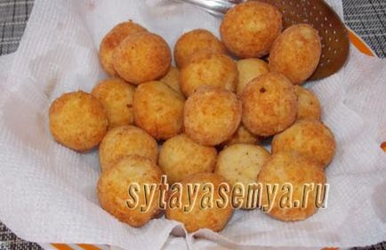 Burgonya golyók sajttal - egy lépésről lépésre recept fotók (sajt) Burgonya golyók sajttal - lépésről lépésre recept fotók