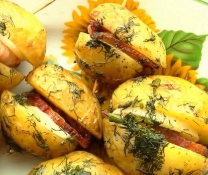 Burgonya szalonnával fóliában, kemencében sült - egy lépésről lépésre recept (sütő) Burgonya szalonnával fóliában, kemencében sült - egy lépésről lépésre recept