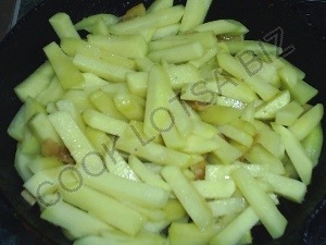 Картопля смажена з салом - смачний домашній покроковий рецепт з фото