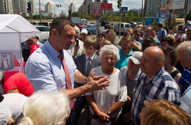 Klitschko a spus cum oamenii de la Kiev se poate contacta - în capitala va câștiga 60 de telefonie mobilă deschisă