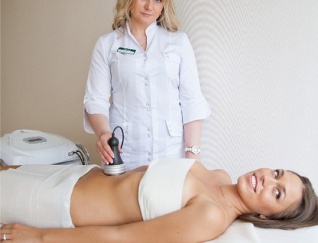 Cosmetologul din clinică este medicul bolnamental, echipamentul de cosmetologie din Sankt-Petersburg (spb), mai mic