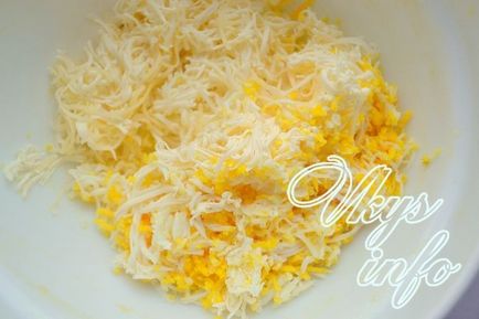 Rák golyók sajttal és fokhagymás recept fényképpel (labdák) Rák golyók sajttal és fokhagymás recept egy fotó