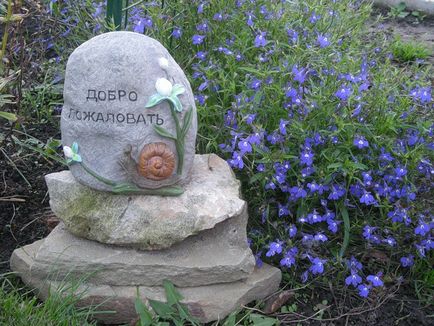 Szép virágzó kert, saját kezével (a) Szép virágzó kert, saját kezével