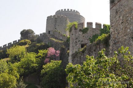 Fortress Rumeli HISSAR (Rumeli Hisari) a