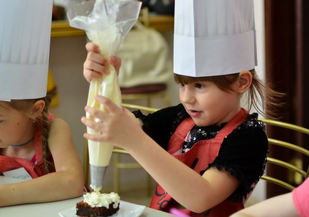 Cursuri de master culinare pentru copii la un preț scăzut la Moscova