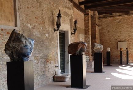 La Biennale di Venezia, 2015 - Blog svetlaka turista