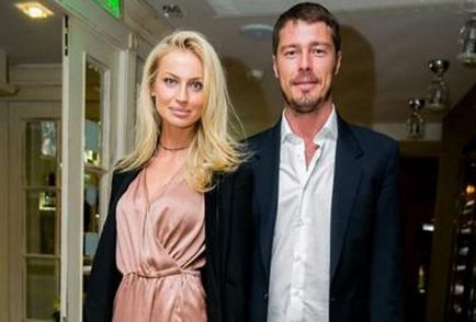 Marat Safin sa întors la fostul iubit, la stele, la show business