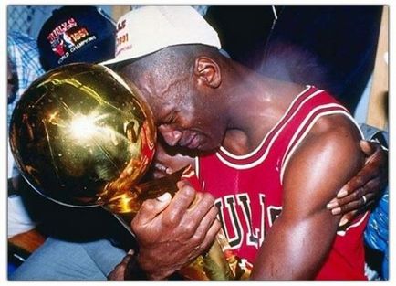 Michael Jordan este un sportiv legendar care câștigă 80 de milioane de dolari pe an la pensionare