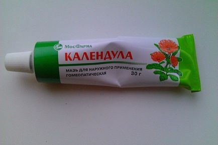 Calendula kenőcs hatékonyságát használati utasítás és visszajelzés a férfiak (kenőcs) Calendula kenőcs hatékonyságát használati utasítás és visszajelzés a férfiak