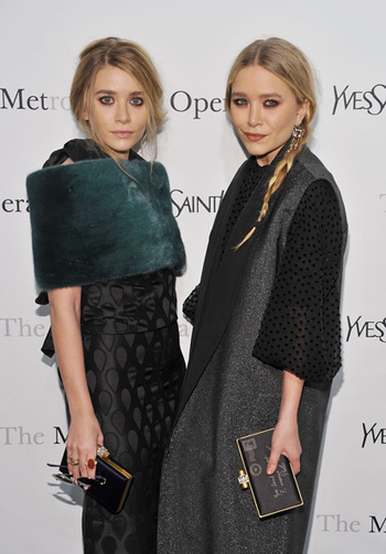 Mary Kate és Ashley Olsen (amely) Mary Kate és Ashley Olsen