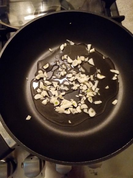 Мідії у вершковому соусі - 5 покрокових рецептів з фото