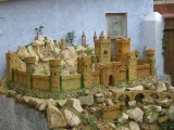 Моделі середньовічних замків у дворі