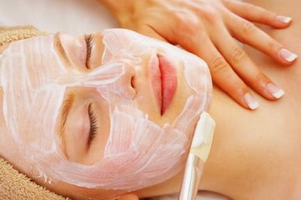 Lapte peeling - cum să-și petreacă acasă folosind mijloacele disponibile