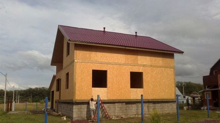 Szerelés panelek keselyű, keselyű házak építése a Krímben