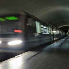 Moszkva hírek állomás Moszkva - Tsaritsyno - megölt egy embert vetette magát a vonat alá (metró) Moszkva hírek állomás Moszkva - Tsaritsyno - megölt egy embert vetette magát a vonat alá