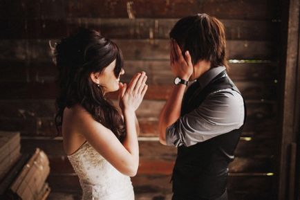 Чоловіки теж плачуть реакція женихів на наречену у сукні