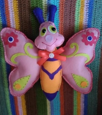Toy pillangó filcből, ügyes kezek (játék) Toy pillangó filcből, ügyes kezek