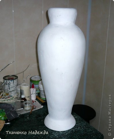 Vase de exterior din carton