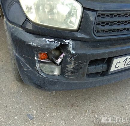 Pe uktus, șoferul de la al nouălea - a spart mai multe mașini și a dispărut