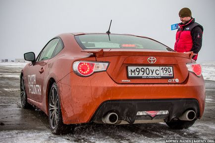 O mică fotoreportaj toyota x-country și clasa de master lexus