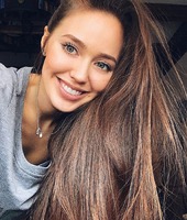 Új frizura Anastasia Volochkova művész szépség hírek