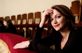 Új frizura Volochkova örömmel rajongók, a tőke a Onyega - társadalmi-politikai (Petrozavodszk) Új frizura Volochkova örömmel rajongók, a főváros Onego - társadalompolitikai