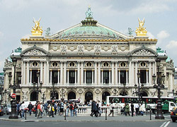 Excursie turistică la Opera Garnier