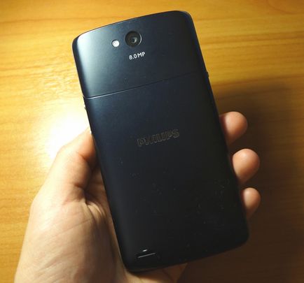 Огляд смартфона philips xenium w8510 - живучий і недорогий