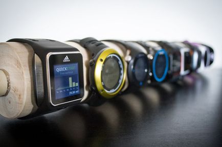 Огляд спортивних розумних годин adidas smart run gps
