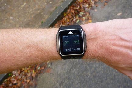 Огляд спортивних розумних годин adidas smart run gps